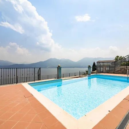 Appartement Getaway With Views Oggebbio