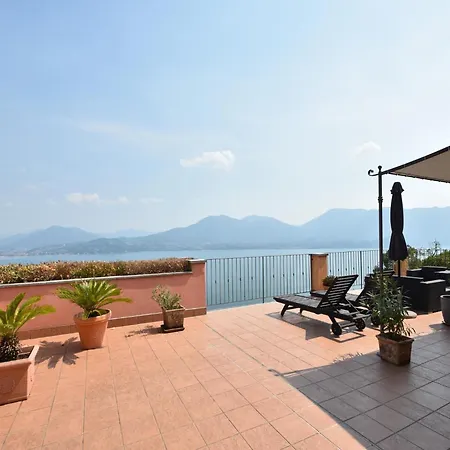 Getaway With Views Appartement