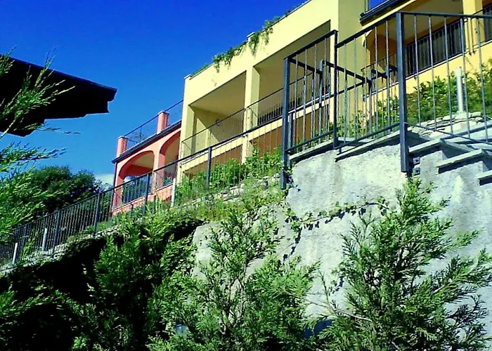 Getaway With Views Appartement Oggebbio